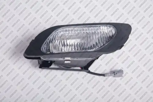 Фара противотуманная UKORAUTO U0522004R