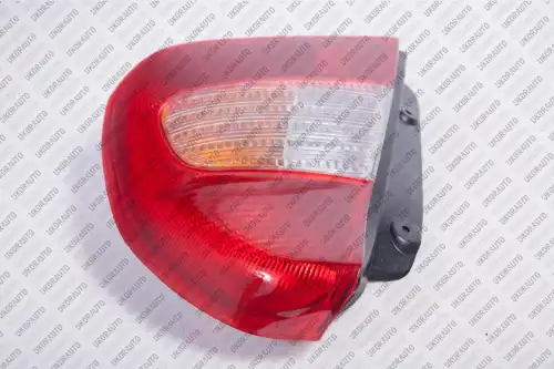 Фонарь задний UKORAUTO U0523028R