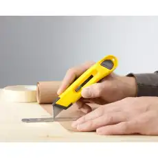 Нож универсальный Stanley 0-10-088 DEWALT