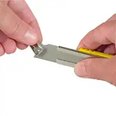 Нож универсальный Stanley 0-10-421 DEWALT