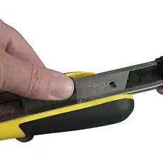Нож универсальный Stanley 0-10-481 DEWALT