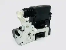 Замок двери передней левой U0528008L UKORAUTO