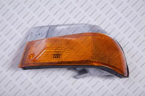 Фара UKORAUTO U0524003R