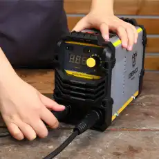 0514670 Сварочный аппарат 200А DEKO DKWM200A
