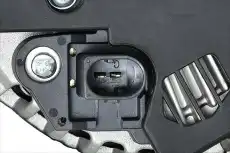 Генератор HELLA 8EL 015 630-641