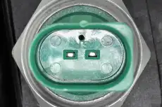 Масляный радиатор VEMO V15-60-6101