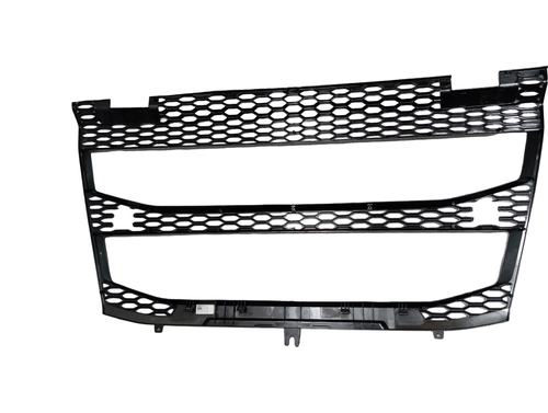 Решетка радиатора VOLVO 84235714
