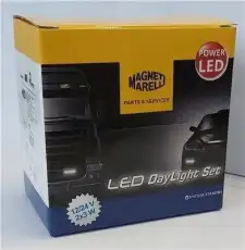 Фара MAGNETI MARELLI 713120117050