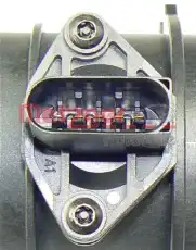 измеритель массы воздуха MB 891069 METZGER
