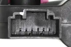 Электродвигатели отопителя VEMO V10-77-1004
