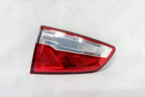 Фонарь задний OEM OEM0323FONL