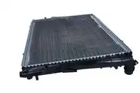 Радиатор системы охлаждения двигателя MAXGEAR AC213604