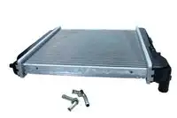 Радиатор системы охлаждения двигателя MAXGEAR AC230064