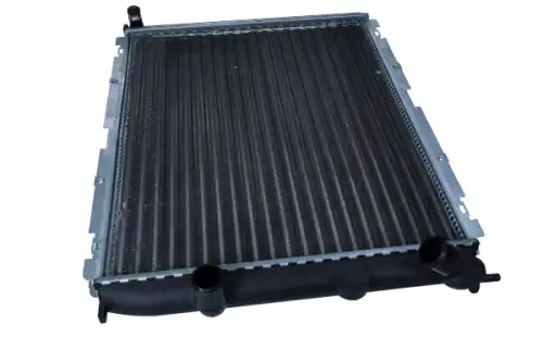 Радиатор системы охлаждения двигателя MAXGEAR AC230153