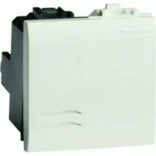 Переключатель1-кл. 2мод. Brava 16А IP20 бел. 76012B DKC