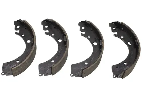 Тормозные колодки барабанные CWORKS C14CR0004