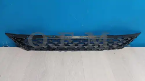 Решетка бампера OEM OEM3798