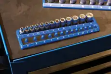 Держ. компл. торц. гаечн. ключей, пан. с отв. для разм. инст 8632 LASER TOOLS