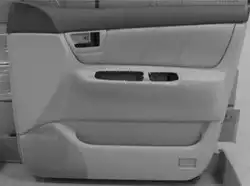 ОБИВКА ПЕРЕДНЕЙ ПРАВОЙ ДВЕРИ 1023926700 BYD