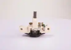 реле регулятор !\ Bosch MB W202/W210/W140 1.8-2.8 91> 1 197 311 213