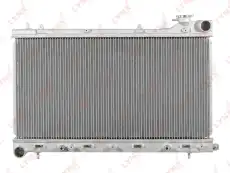 Радиатор системы охлаждения двигателя LYNXAUTO RB-2993