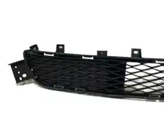 Решетка бампера INFINITI 622546HJ1A