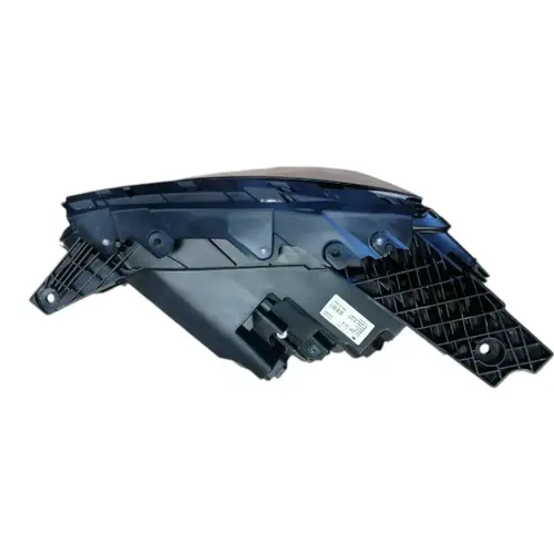 Фара GEELY 7051032100