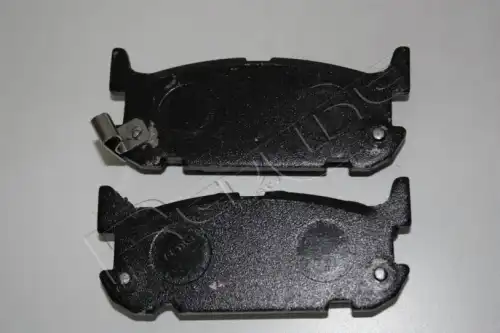 Тормозные колодки дисковые RED LINE 27MZ026