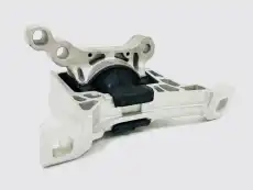 Подушка крепления двигателя UKORAUTO U0615037