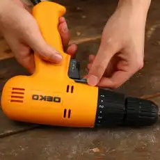 DEKO Дрель DKSD400W063-4086 063-4086