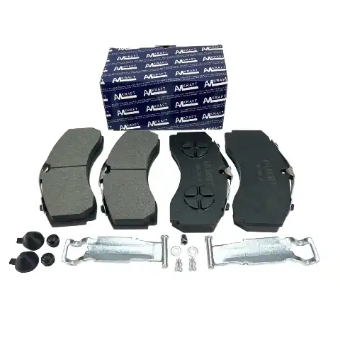 Тормозные колодки дисковые AVLKRAFT 70370043