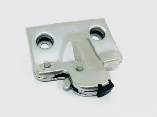 Замок багажника U0528529 UKORAUTO