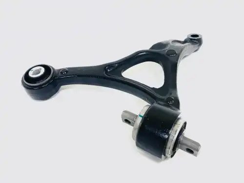 Рычаг подвески UKORAUTO U0605006L