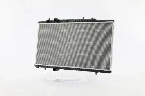 Радиатор системы охлаждения двигателя NRF 550286