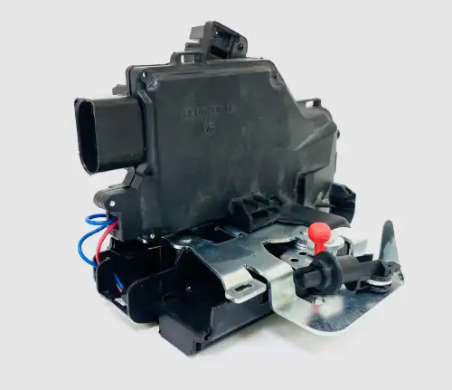 Замок двери передней левой U0528038L UKORAUTO
