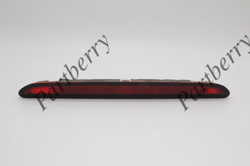 Фонарь задний PARTBERRY PB1113648