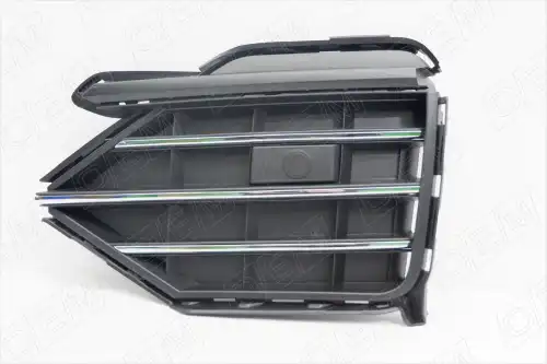 Решетка бампера OEM OEM1711R