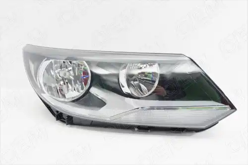 Фара OEM OEM0243FR