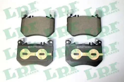 Тормозные колодки дисковые LPR 05P2354