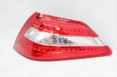 Фонарь задний OEM OEM0337FONR