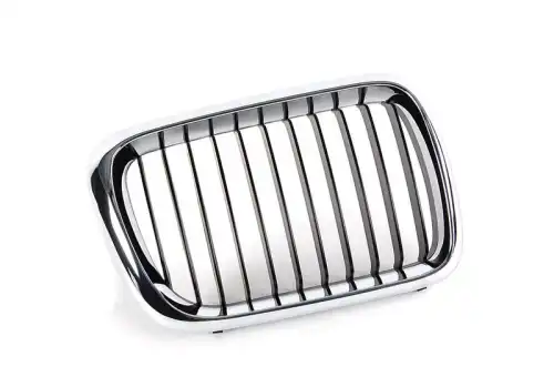 Решетка радиатора BMW 51 13 8 195 152