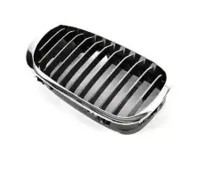 Решетка радиатора BMW 51 13 7 064 318