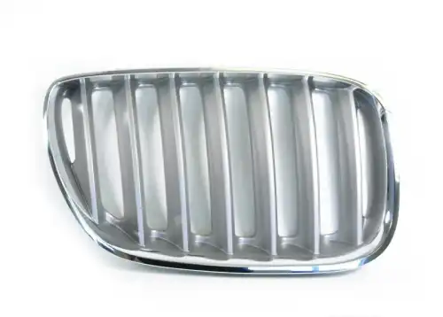 Решетка радиатора BMW 51 13 7 124 816