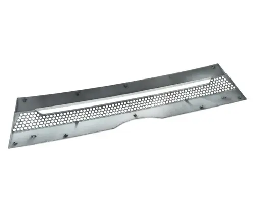 Решетка радиатора FAW 5302073-B90/F-MT