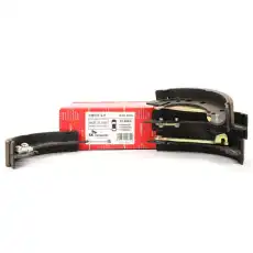 Тормозные колодки барабанные SPEEDMATE SM-BS038