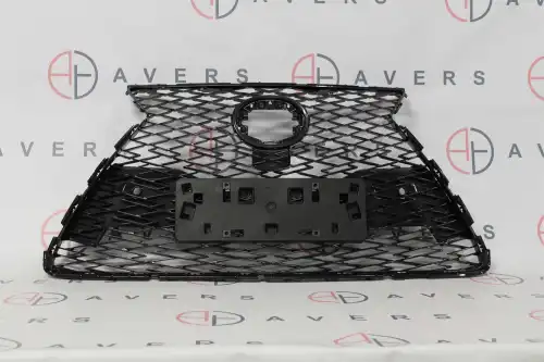 Решетка радиатора AVERS 5310178130AV