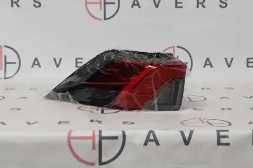Фонарь задний левый 8156142230AV AVERS