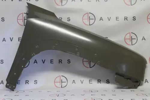 Крыло AVERS 8403104XKN04AAV