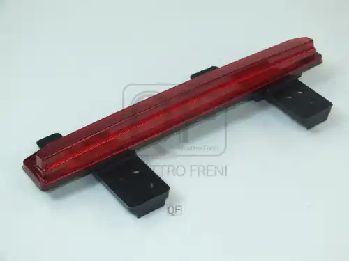 Фара противотуманная QUATTRO FRENI QF01M00133