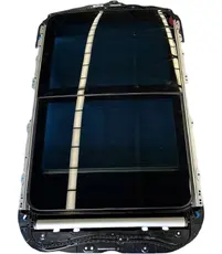 Стекло люка GEELY 8890737790G11
